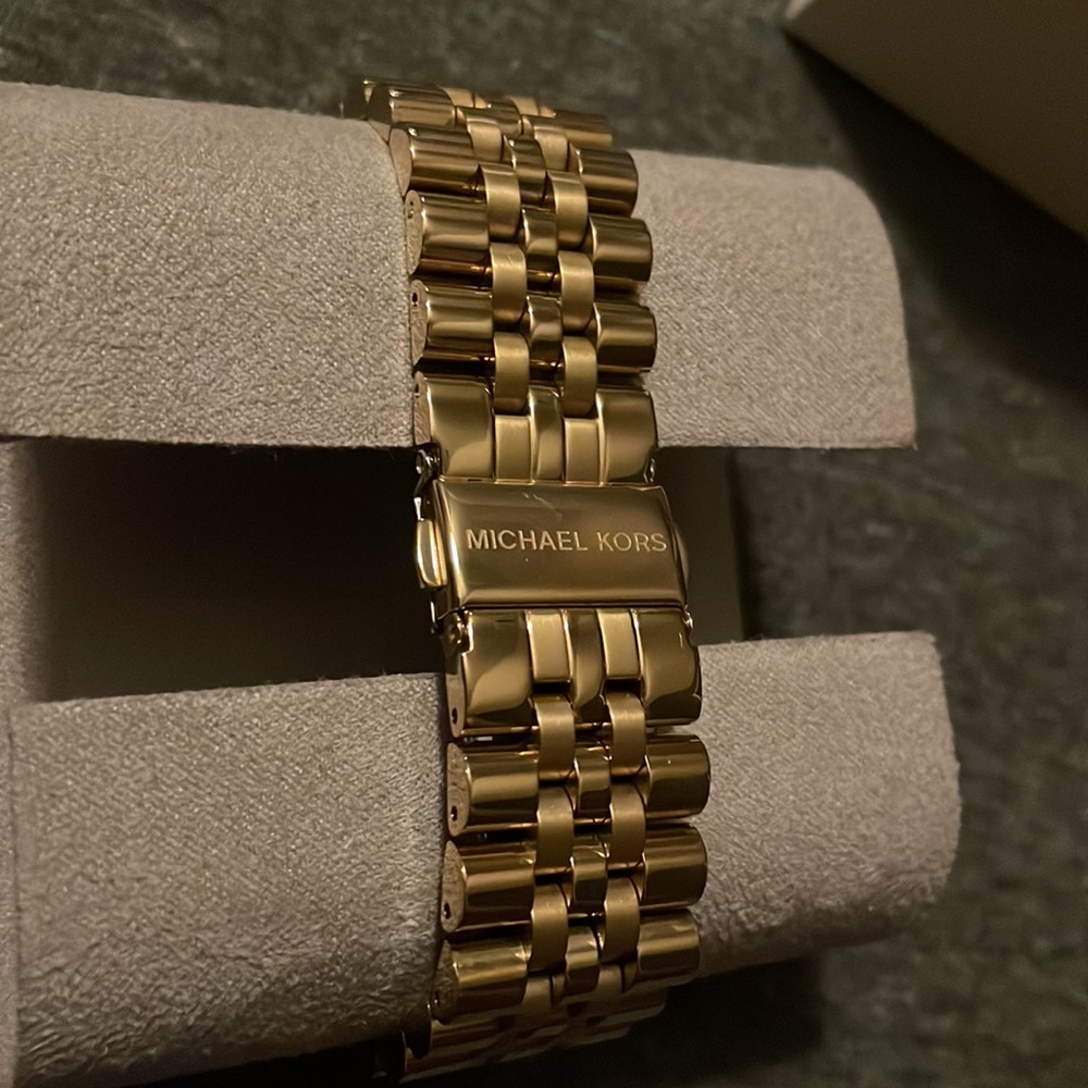 Men’s Michael Kors Watch - Picture 2 of 4